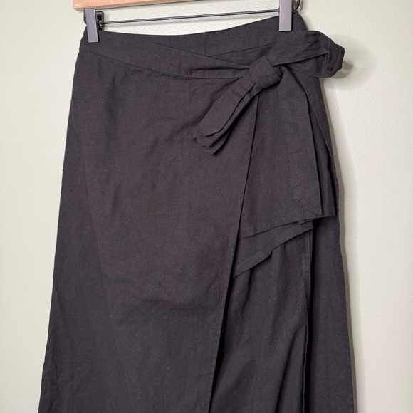 Free People Women’s Wrap Tie Midi Skirt Built in Shorts Black Size XS - Picture 5 of 10